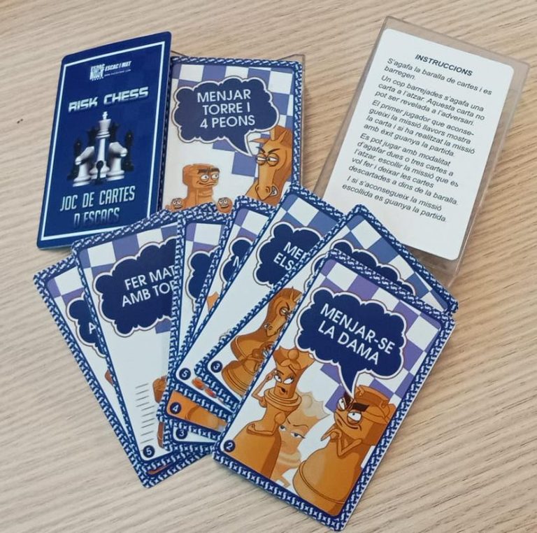 Joc de cartes d'escacs